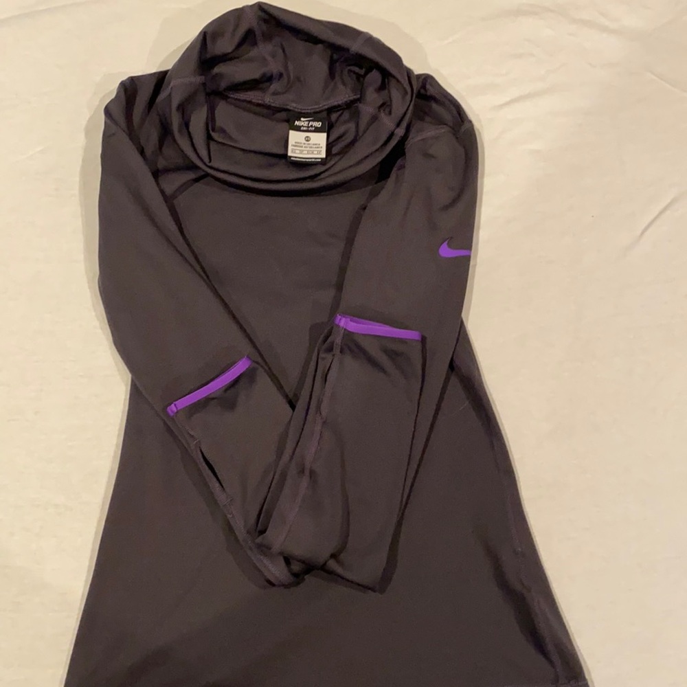 Nike-pro fleece lined fitted pullover